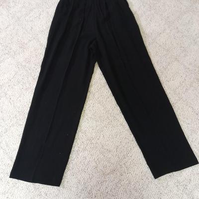 Women's Capri pants size 14