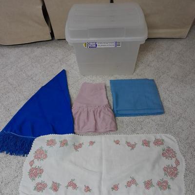 Table linens and embroidered table runner with Tote with lid < Basement