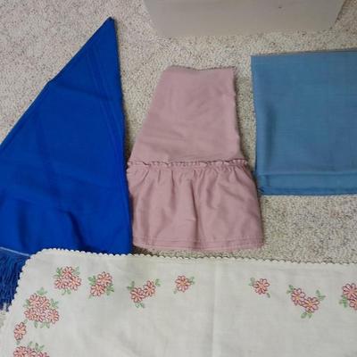 Table linens and embroidered table runner with Tote with lid < Basement