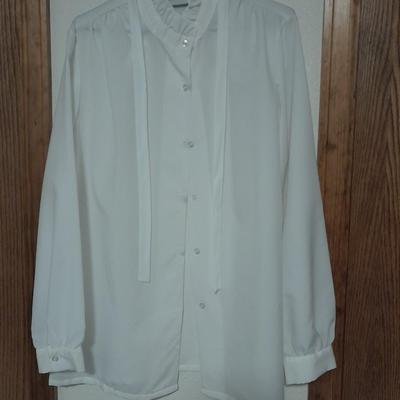 Women's Shirt tops Size14, L Ship n' Shore, Worthington, Notation, and more