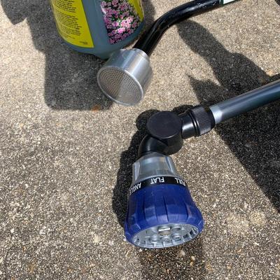 Lawn & Garden Sprinkler Miracle Gro Grass Seed Sprayer Lot