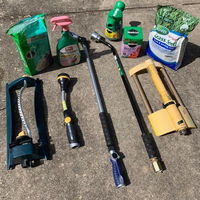 Lawn & Garden Sprinkler Miracle Gro Grass Seed Sprayer Lot