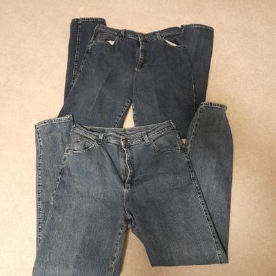 Two pair of Women's Jeans Lee Rider Size 14 Tall  / Long