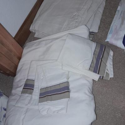 King & Queen Bedsheet sets