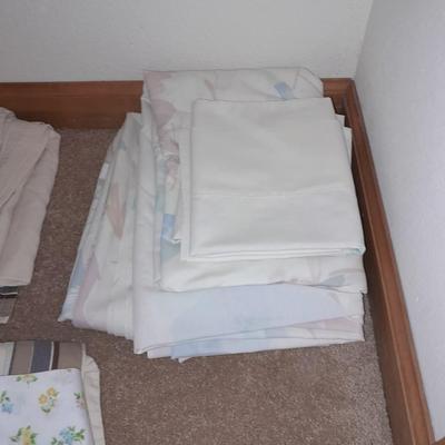 King & Queen Bedsheet sets