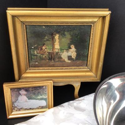 649 Elegant Lot with Antique Oil Painting