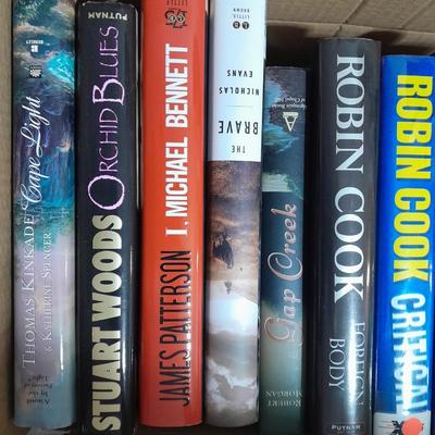 Hardback books Stuart Woods, James Patterson, Robin Cook and others