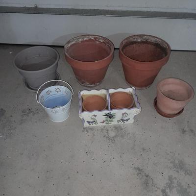 Terracotta Plant / flower pots one plastic pot, metal decorative bucket and wooden plant box