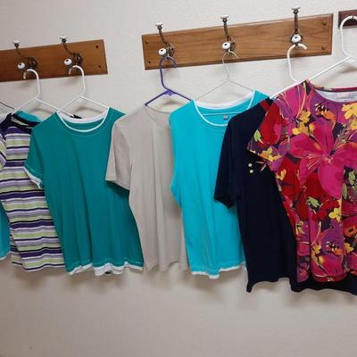 Women's short Sleeved shirt tops, L & XL Christopher Banks, SB, Croft & Barrow