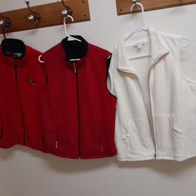 Three Women's Vests L and 1 X Colorado trading & clothing Co., Coldwater creek