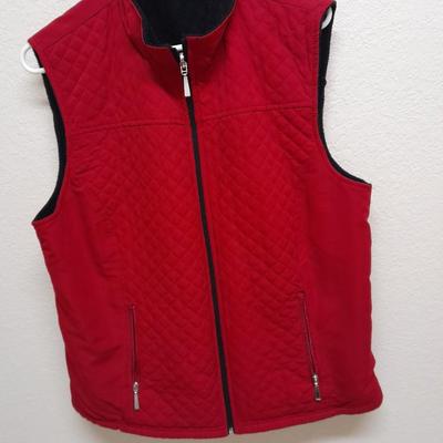 Three Women's Vests L and 1 X Colorado trading & clothing Co., Coldwater creek