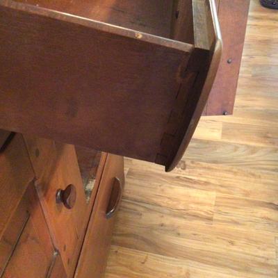 655 Cherry Server/Buffet