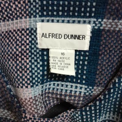 Women's Blazer Jackets and a jean jacket / pant set foreign size 2, 16 and XL Chico's, Alfred Dunner