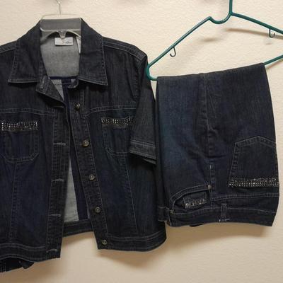 Women's Blazer Jackets and a jean jacket / pant set foreign size 2, 16 and XL Chico's, Alfred Dunner