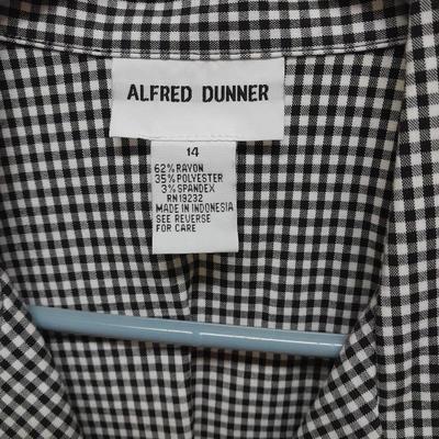 Women's clothes, Two shirts Alfred dunner 14, Allison Daley 12 and a  Elemntz XL Jacket