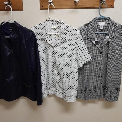 Women's clothes, Two shirts Alfred dunner 14, Allison Daley 12 and a  Elemntz XL Jacket