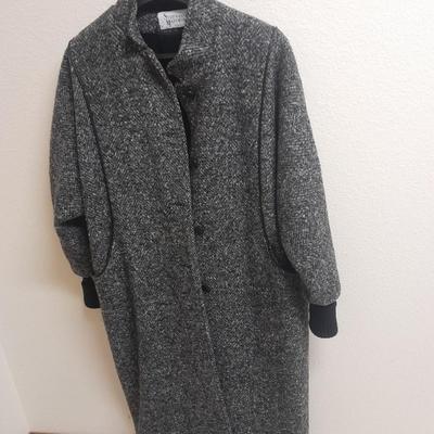 Two women's size Large Coats long wool Stephane Mathews, and shorter red JM Collection with scarf