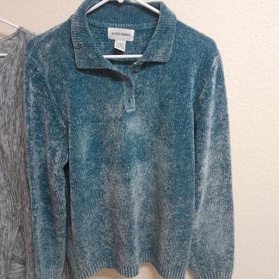 Womens long sleeved shirts and Jackets Notations XL, Koret 1X, Alfred Dunner L, and Purejill L