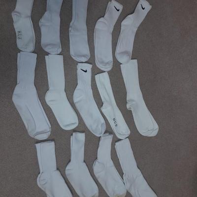 14 pairs of White socks in new to nearly new condition