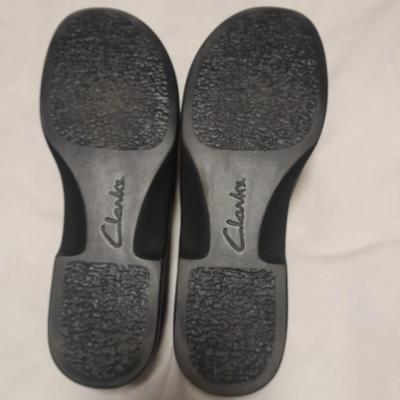 Two pair of Women's Clarks sandals size 10 M
