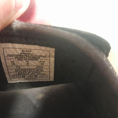 Two pairs of Women's Size 10M sandals Dr. Scholls and Merrell
