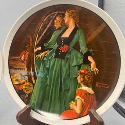 Pair of Mother's Day Norman Rockwell Collectors Plates Grandma's Courting Dress & Mending Time