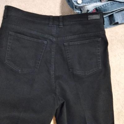Three pairs of Women's Jeans West side 12, and 2 black Gloria Vanderbilt 12,