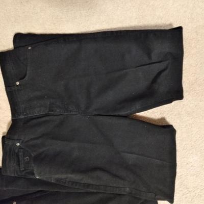 Three pairs of Women's Jeans West side 12, and 2 black Gloria Vanderbilt 12,
