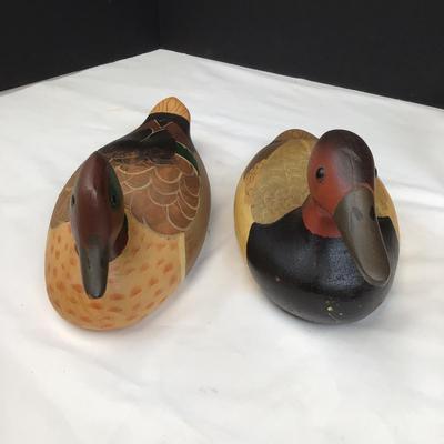 659 Vintage Painted Duck Decoys