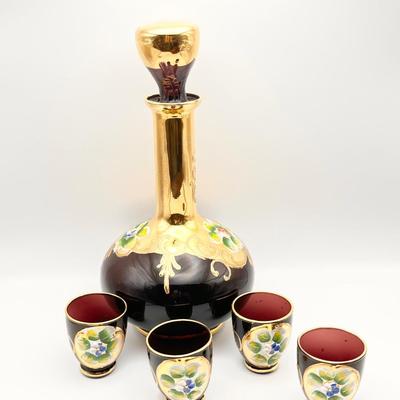Italian Glass Decanter With Four Shot Glasses