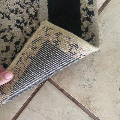 Runner rug lot
