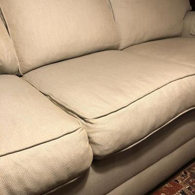 Ethan Allen Couch -Lot 450