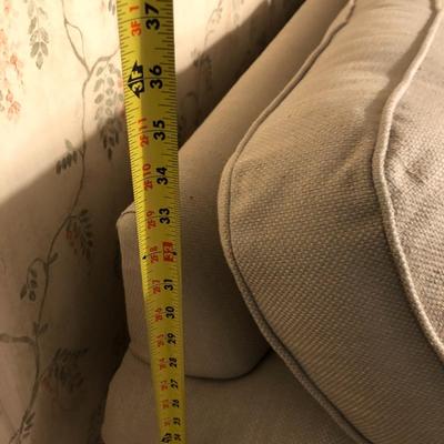 Ethan Allen Couch -Lot 450