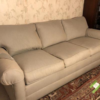 Ethan Allen Couch -Lot 450