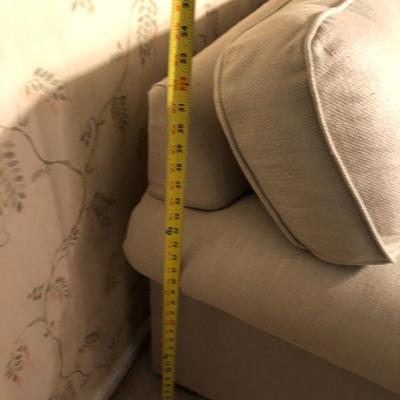 Ethan Allen Couch -Lot 450