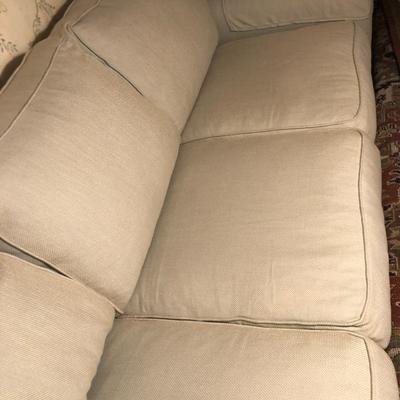 Ethan Allen Couch -Lot 450
