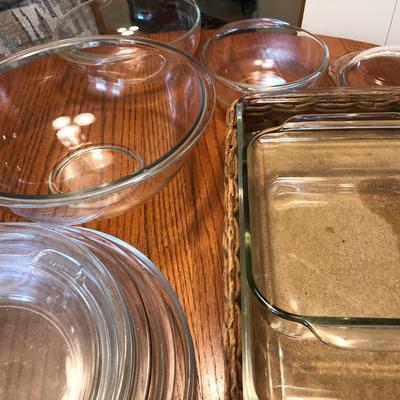 Mostly PYREX Oven/Cookware -Lot 457