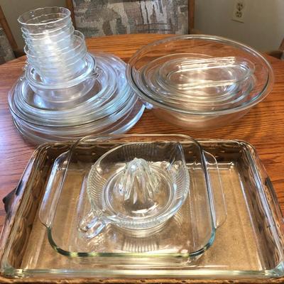 Mostly PYREX Oven/Cookware -Lot 457