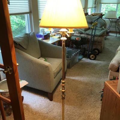 Dual Switch Floor Lamp -Lot 459