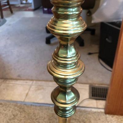 Dual Switch Floor Lamp -Lot 459