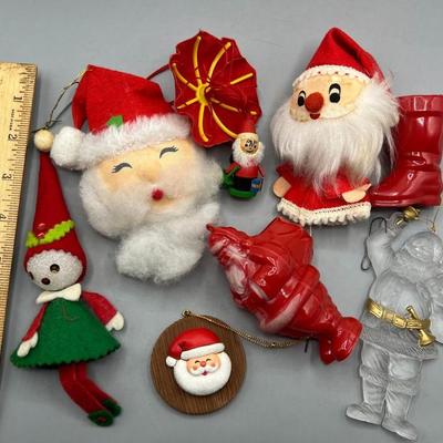 Mixed Lot of Vintage Santa Claus Christmas Holiday Tree Ornaments