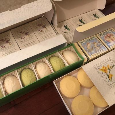 Fancy Soaps-New in Box -Lot 462