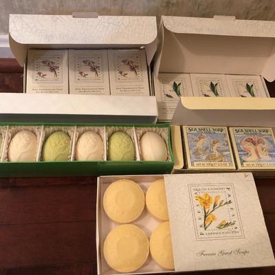 Fancy Soaps-New in Box -Lot 462