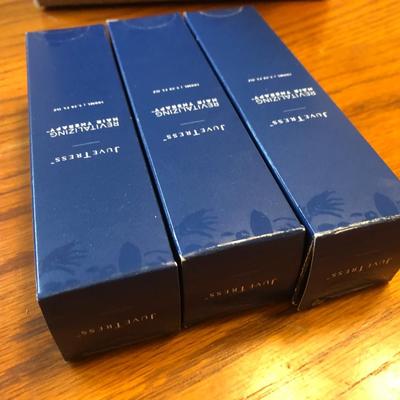 Juve Tress - Revitalizing Hair Treatment-New Old Stock -Lot 463