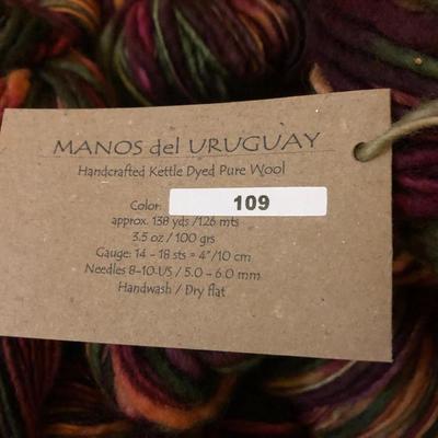 Box of Manos del Uruguay Color 109 Yarn -Lot 465