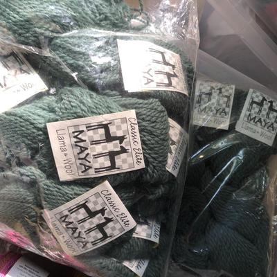 ***H U G E MEGA YARN LOT*** 12 Sealed Containers of Yarn (Baby Alpaca,Silk,Kid Mohair,Angora,Llama,Virgin Wool) -Lot 467