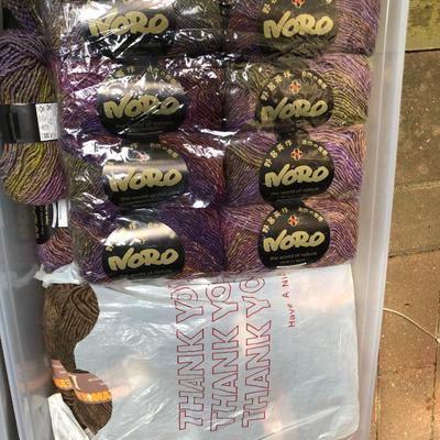 ***H U G E MEGA YARN LOT*** 12 Sealed Containers of Yarn (Baby Alpaca,Silk,Kid Mohair,Angora,Llama,Virgin Wool) -Lot 467