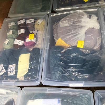 ***H U G E MEGA YARN LOT*** 12 Sealed Containers of Yarn (Baby Alpaca,Silk,Kid Mohair,Angora,Llama,Virgin Wool) -Lot 467