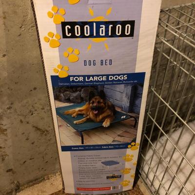 Coolaroo Dog Bed & Midwest Homes For Pets 36â€Lx24â€Wx28â€H -Lot 472