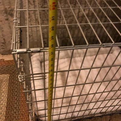 Coolaroo Dog Bed & Midwest Homes For Pets 36â€Lx24â€Wx28â€H -Lot 472